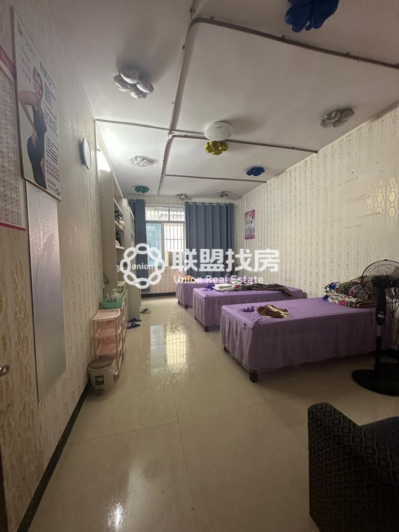 石羊塘市场对面天地楼 房源图片